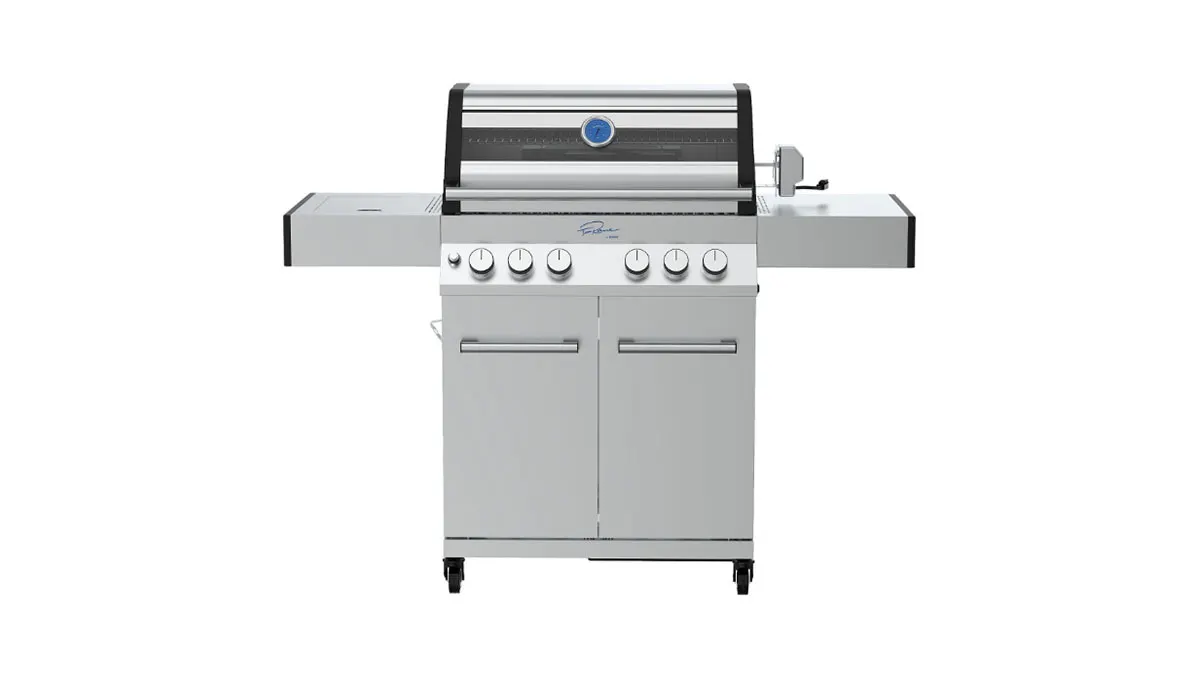 Der Gasgrill KOENIC KGG-TR 41125 M in Edelstahloptik von vorne auf weißem Hintergrund.