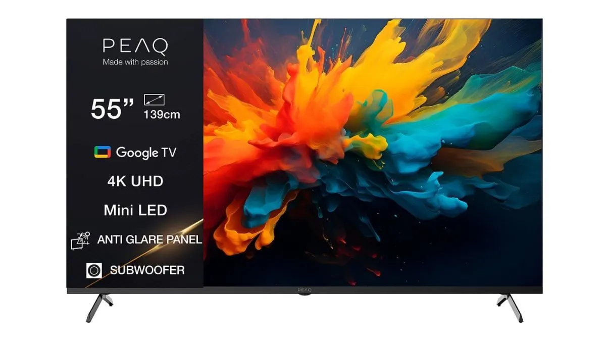 Der PEAQ PTV 55GMU-5026C AG vor weißem Hintergrund.