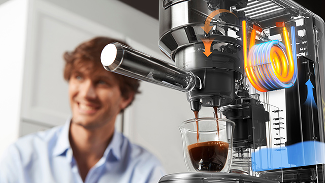 DeLonghi EC 685.W Dedica Style Espressomaschine kaufen I MediaMarkt