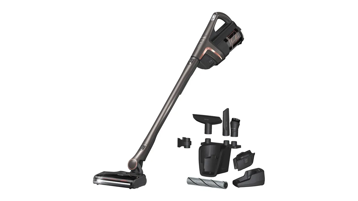 Der Miele-Staubsauger Triflex HX2 Pro mit Zubehör vor weißem Hintergrund.