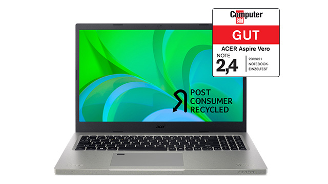 Ein silberner Laptop mit schwarzer Tastatur ist auf einem weißen Hintergrund zu sehen, auf dem Bildschirm ist ein grünes Muster zu sehen.