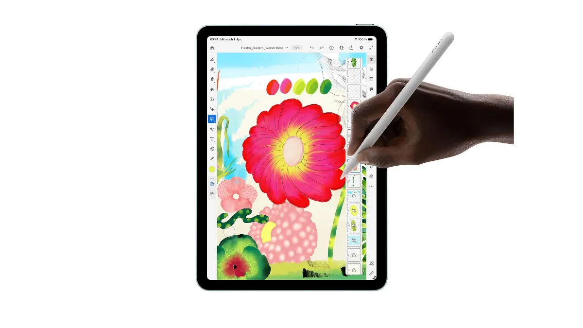 Eine Hand zeichnet auf dem iPad Air mit dem Apple Pencil Pro eine Blume.