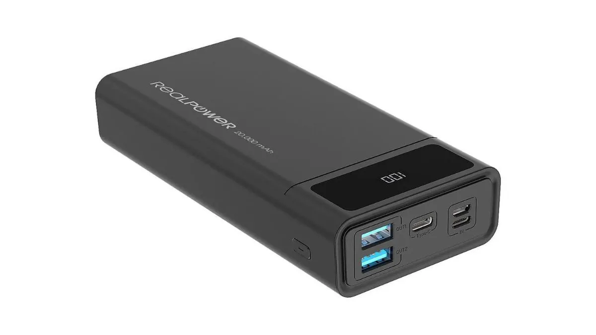 Die Realpower PB-20k PD vor weißem Hintergrund.