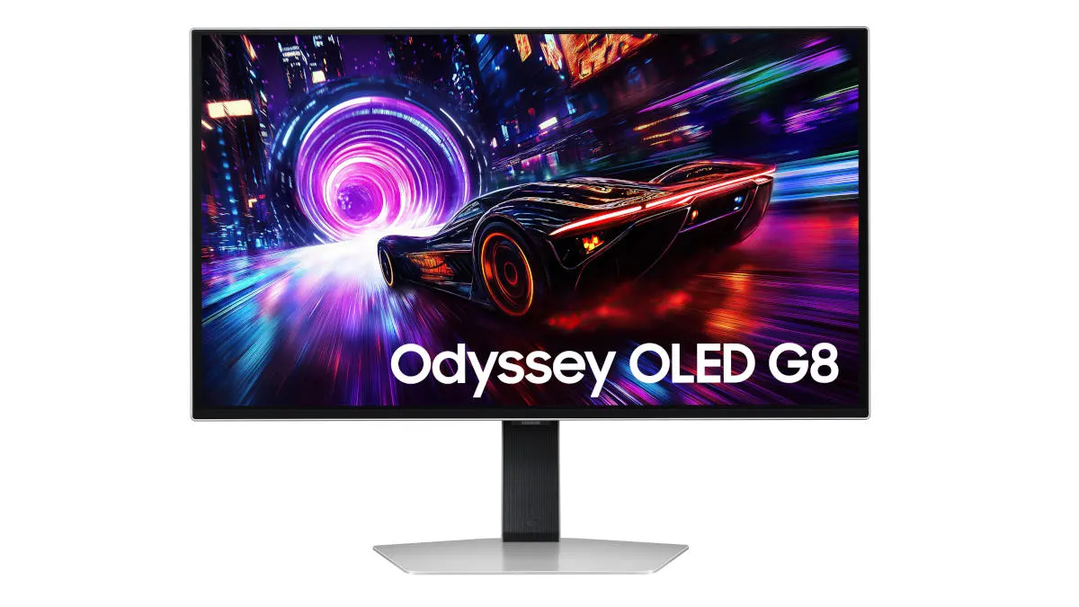Der Samsung Odyssey OLED G81SF vor weißem Hintergrund.