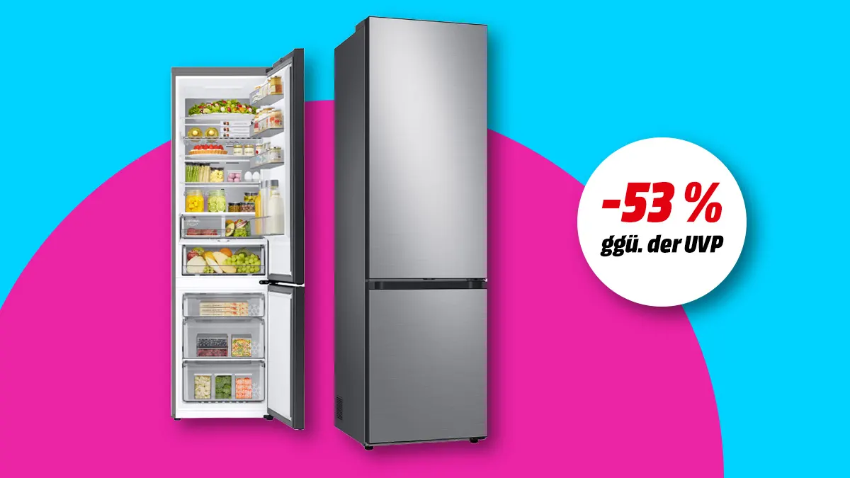 Samsung Bespoke Kühl-Gefrierkombis, einer offen mit Lebensmitteln, daneben 53 Prozent ggü. UVP Rabatt-Hinweis auf buntem Hintergrund.