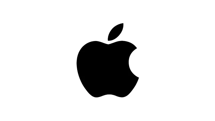 Logotyp marki Apple - czarne nagdryzione jabłko na białym tle.