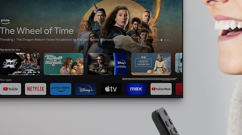 Telewizor wyświetlający różne serwisy streamingowe