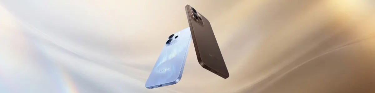 Dwa modele Oppo Reno 15 na niebiańskim tle