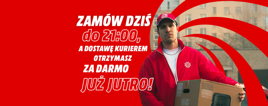 "Zamów dziś do 21:00, a dostawę kurierem otrzymasz za darmo już jutro!". Mężczyzna trzyma karton na tle budynku.