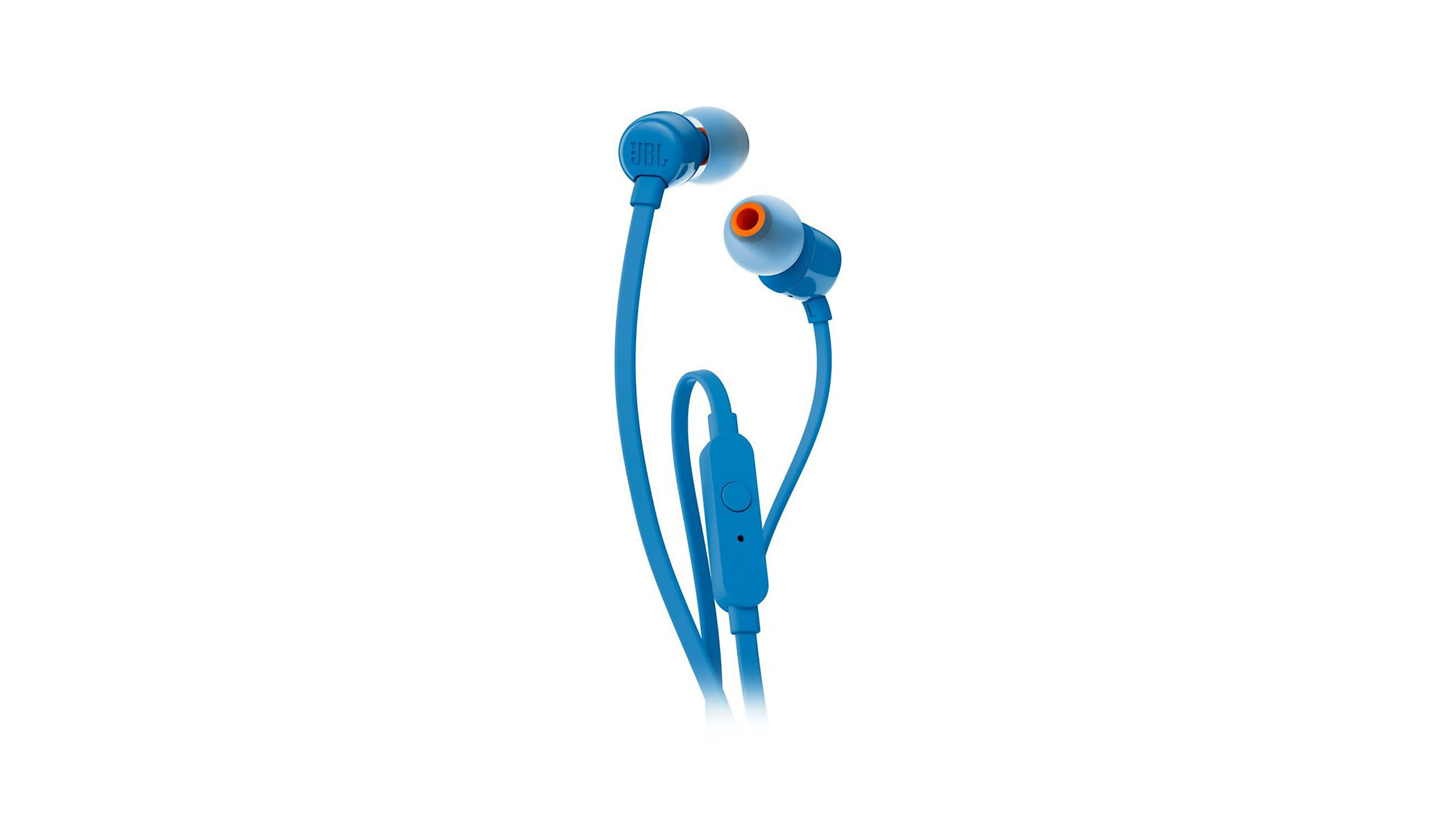 Niebieskie dokanałowe słuchawki przewodowe JBL T110 z płaskim kablem i wbudowanym pilotem, prezentowane na białym tle.