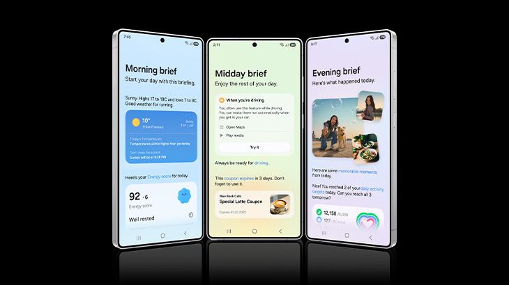Trzy telefony z różnymi ekranami: rano, w południe i wieczorem. Widżety pokazują pogodę, plany i zdjęcia na czarnym tle.
