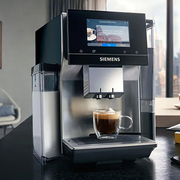 Ekspres EQ700 stojący na blacie