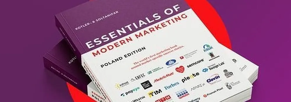 Na fioletowym tle leżą dwie książki "Essentials of Modern Marketing Poland Edition" z logami firm.