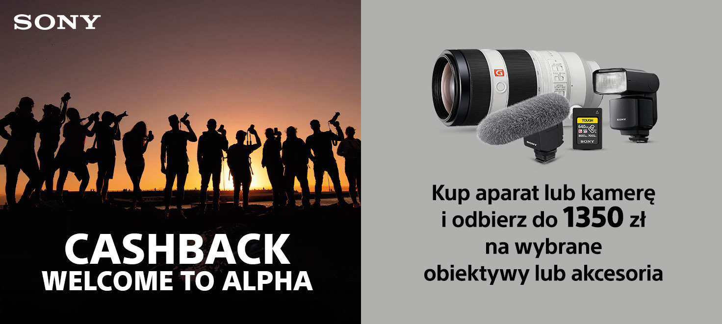 Sony Cashback Welcome To Alpha - Kup aparat lub kamerę i odbierz do 1350zł na wybrane obiektywy lub akcesoria!  - Fotografowie stojący na plaży przy zachodzie słońca