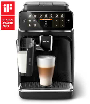 Czarny ekspres do kawy Philips z dotykowym panelem sterowania. Obok szklanka z mlekiem i szklanka z kawą latte. Czerwone logo nagrody projektowej.
