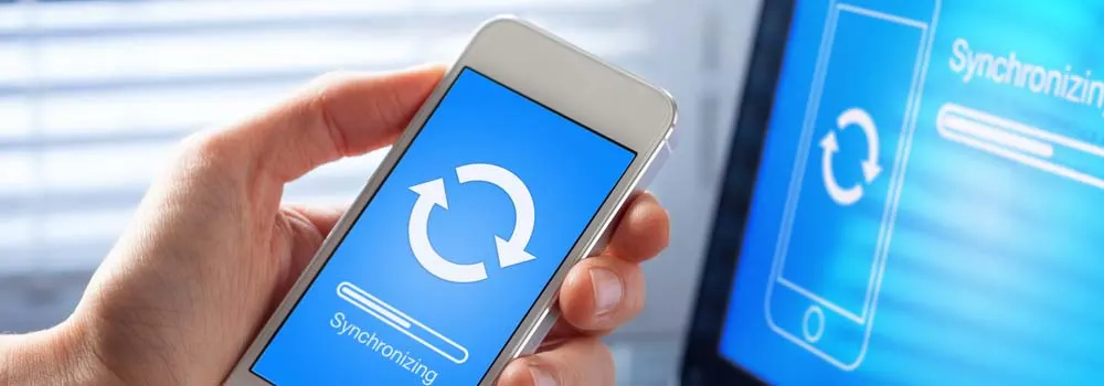 Jak połączyć telefon z komputerem? Instrukcja krok po kroku