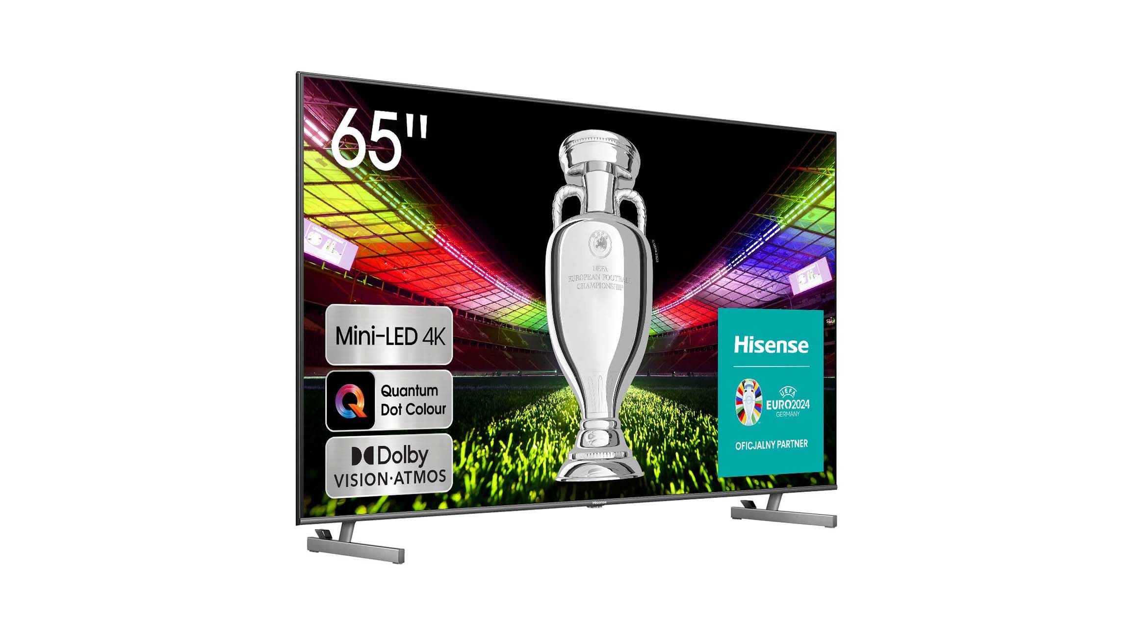 Czarny telewizor Hisense 65" z cienką ramką, ustawiony na dwóch nóżkach, wyświetlający puchar, na białym tle.