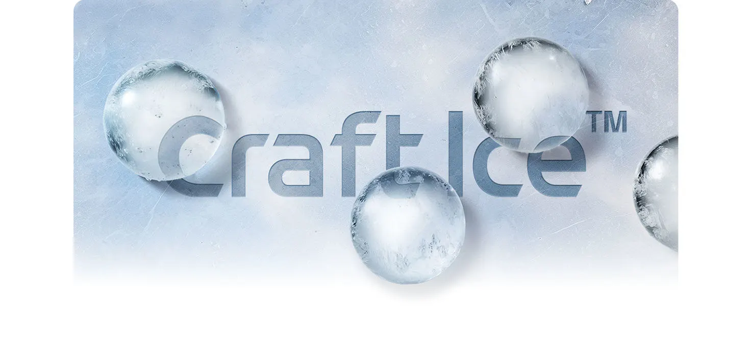 Napis CraftIce, przysłonięty zmrożonymi kroplami wody