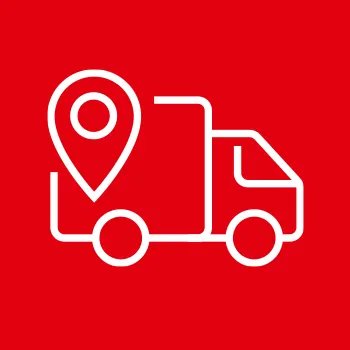 Biała ikona ciężarówki z pinezką lokalizacji na czerwonym tle, symbolizująca dostawę lub transport z określoną lokalizacją.
