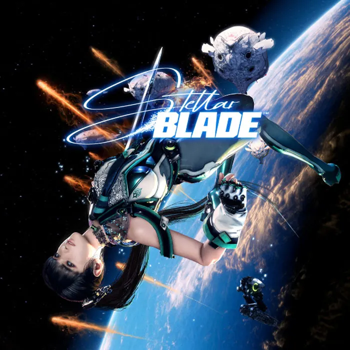 Na tle planety i kosmosu kobieta w kombinezonie, obok niej lewitują obiekty i logo "Stellar Blade".