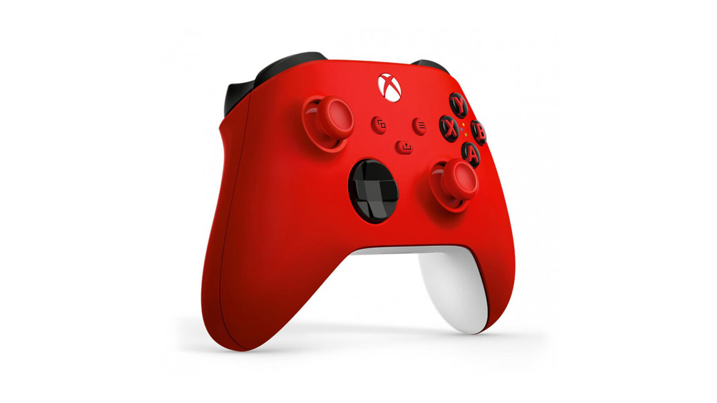 Czerwony bezprzewodowy kontroler Microsoft Xbox z czerwonymi przyciskami i logo Xbox na środku, na białym tle.
