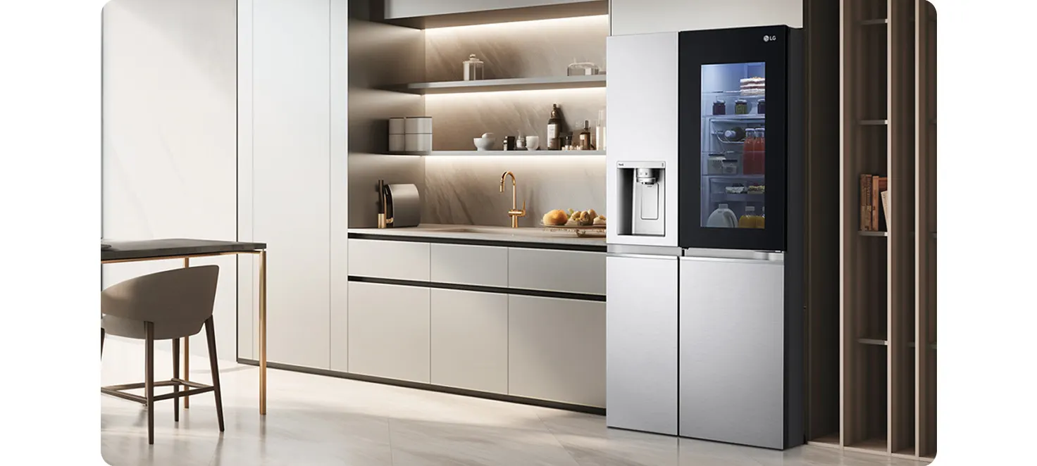 Lodówka LG Instaview prezentowana w kuchni