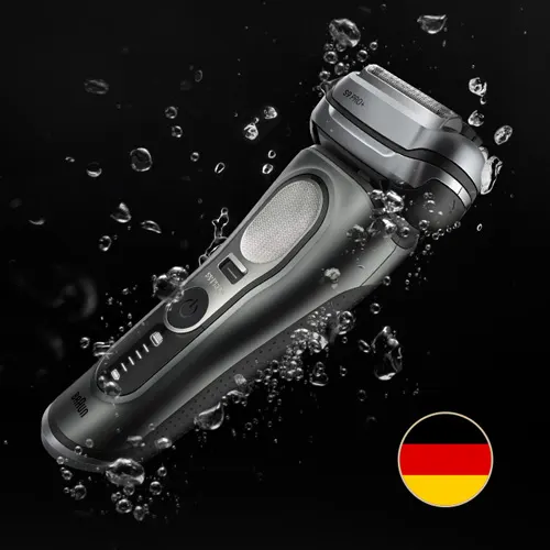 Golarka otoczona bąbelkami