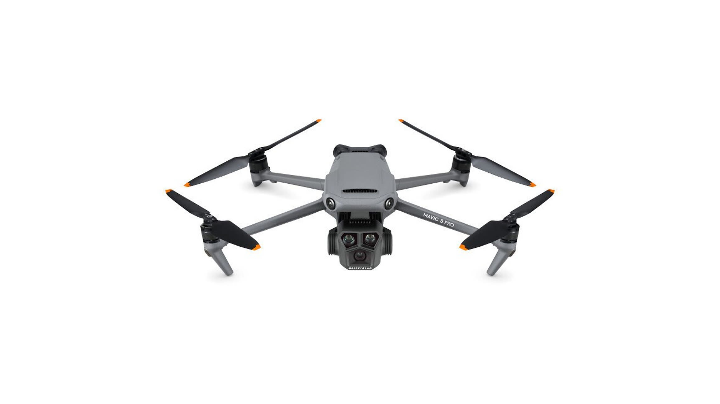Dron DJI Mavic 3 z kamerą 5.1K, systemem wykrywania przeszkód i czasem lotu do 43 minut.
