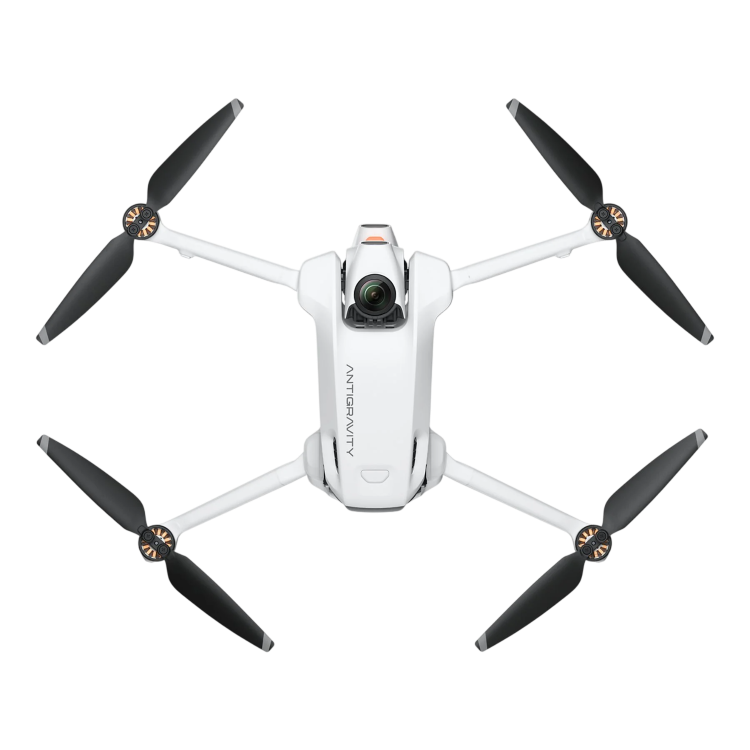 Weisse Quadrocopter-Drohne mit Frontkamera und vier schwarzen Propellern in Aufsicht; Schriftzug «ANTIGRAVITY», freigestellt.