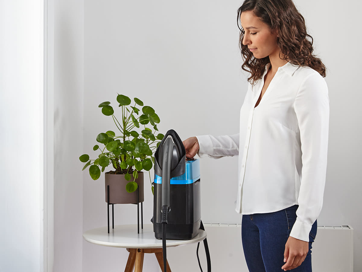 TEFAL UT2020 Cube Hygiene-Dampfglätter | Saturn