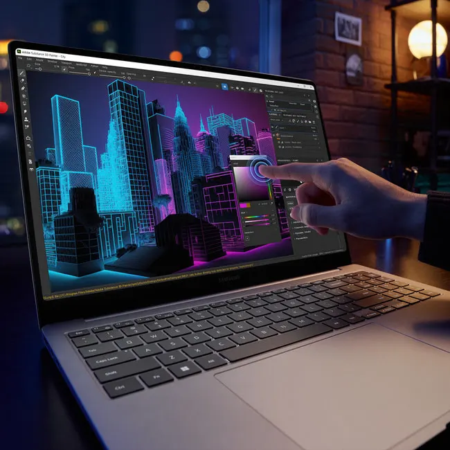 Ein Laptop zeigt eine Software mit einer neonfarbenen Stadtansicht. Ein Finger berührt den Farbauswahlbereich. Im Hintergrund ist eine Wand.