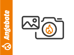 Symbolgrafik einer Kamera mit Flammensymbol und einem Foto, daneben ein orangefarbener Balken mit dem Schriftzug Angebote.