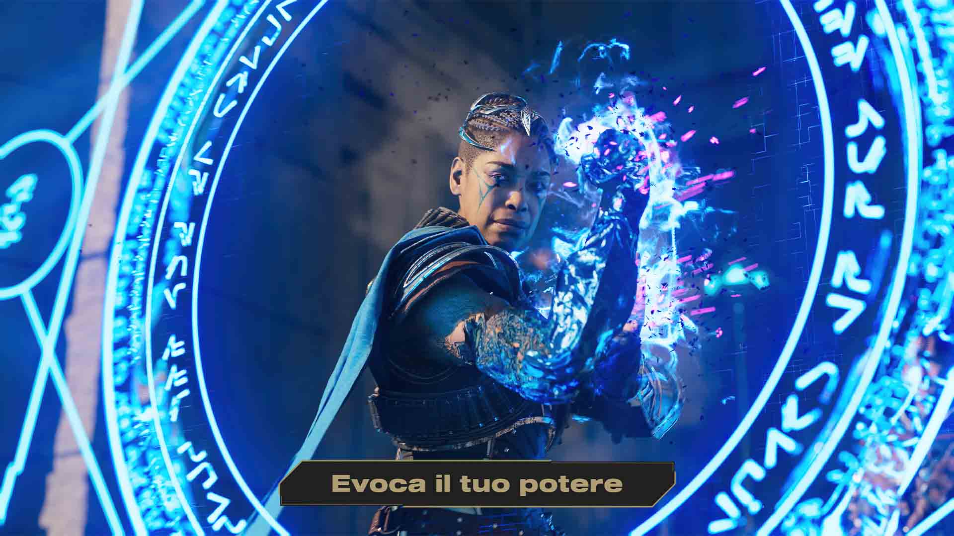 Donna in armatura con scritte blu luminose. "Evoca il tuo potere" in basso.