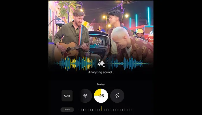 Un uomo suona la chitarra tra altre due persone, con un'interfaccia di app con opzioni di riduzione del rumore.