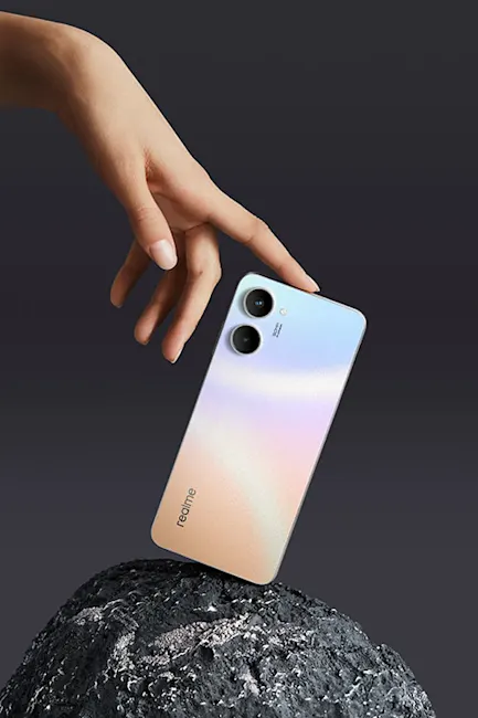 realme 10 clash white