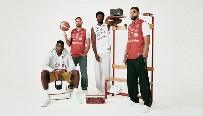 Collage foto di persone con la canotta dell'Olimpia Milano