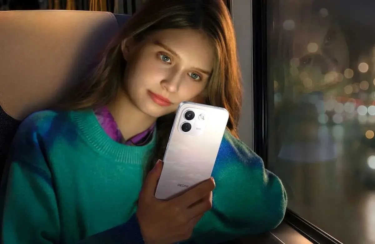 Xiaomi lancia lo smartphone che dura tre giorni