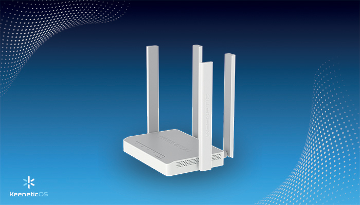 Router bianco con quattro antenne verticali su sfondo blu sfumato con motivo a pois in due angoli opposti.