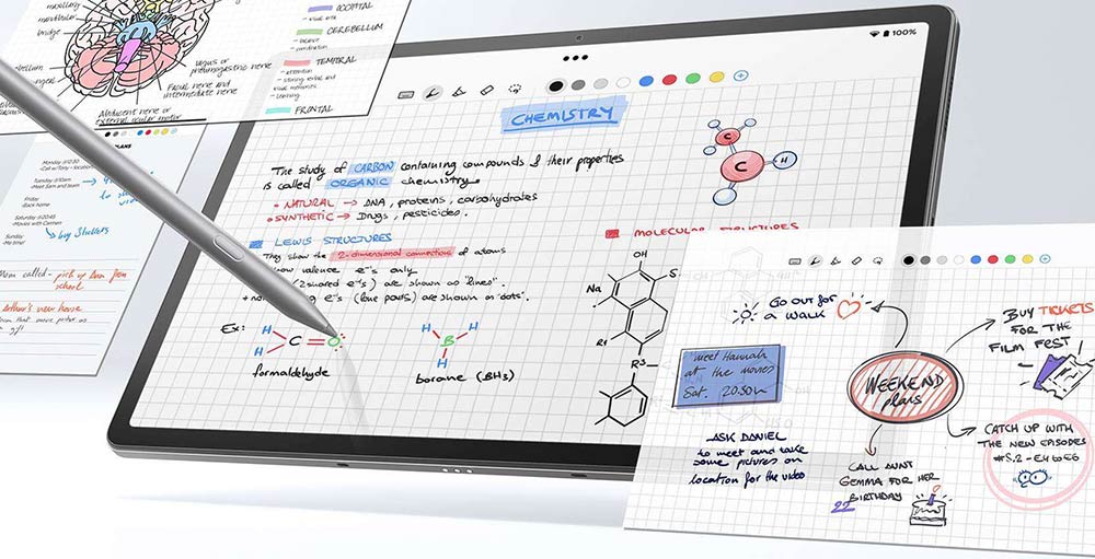 Tablet con stilo su appunti di chimica e programmi per il weekend su sfondo bianco.