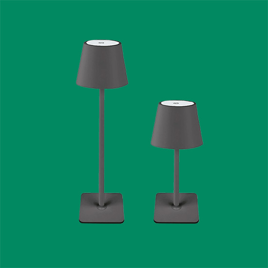 Apparecchiature di illuminazione  su sfondo verde