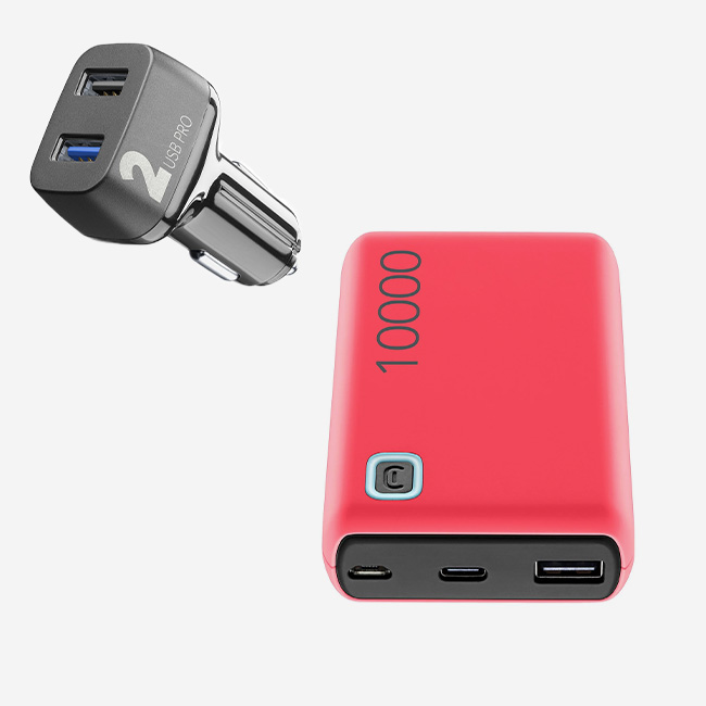 Caricabatterie USB nero con due porte e caricabatterie portatile rosso con capacità di 10000 mAh.