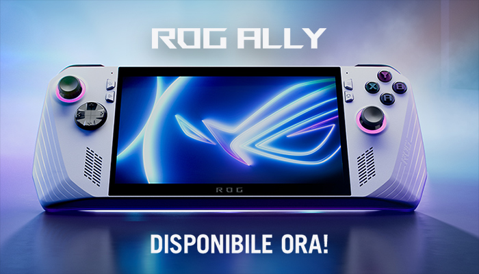 Console portatile bianca ROG Ally con schermo che mostra un logo luminoso su sfondo blu. Scritta "Disponibile ora!".