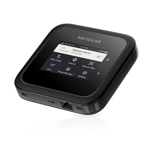 Un dispositivo Netgear nero con schermo mostra icone per l'utilizzo dei dati, WiFi, Internet e impostazioni.