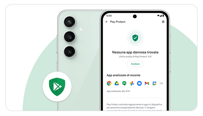 Smartphone con tre fotocamere posteriori e schermata "Play Protect": nessuna app dannosa trovata. Icona verde Play Protect.
