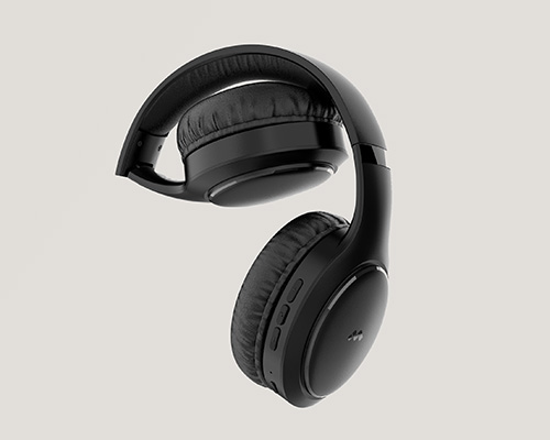 Cuffie nere con cuscinetti auricolari imbottiti e archetto flessibile su sfondo neutro.