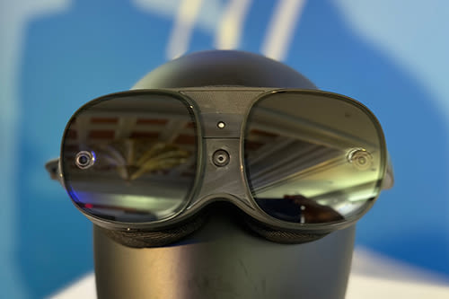 HTC Vive XR Elite front