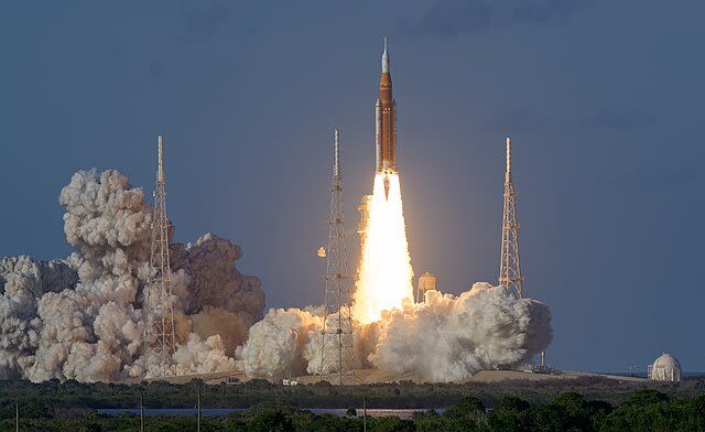 Artemis II torna sulla Terra: le fasi e come seguire il rientro