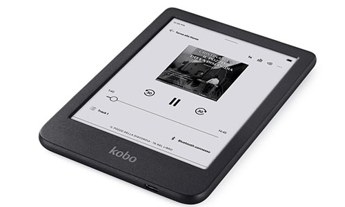 Un tablet nero Kobo mostra un'interfaccia audio con copertina di album, controlli di riproduzione e connettivit� Bluetooth.