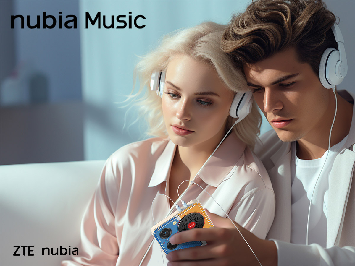 Uomo e donna con cuffie bianche guardano un dispositivo con custodia blu e gialla, etichettato "nubia Music".