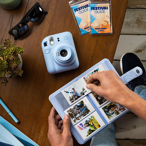 Fujifilm Instax Mini 12 box 1